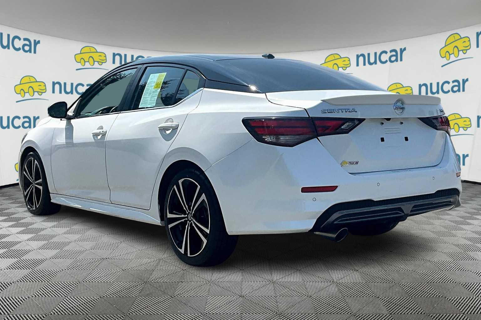 2021 Nissan Sentra SR - Photo 4