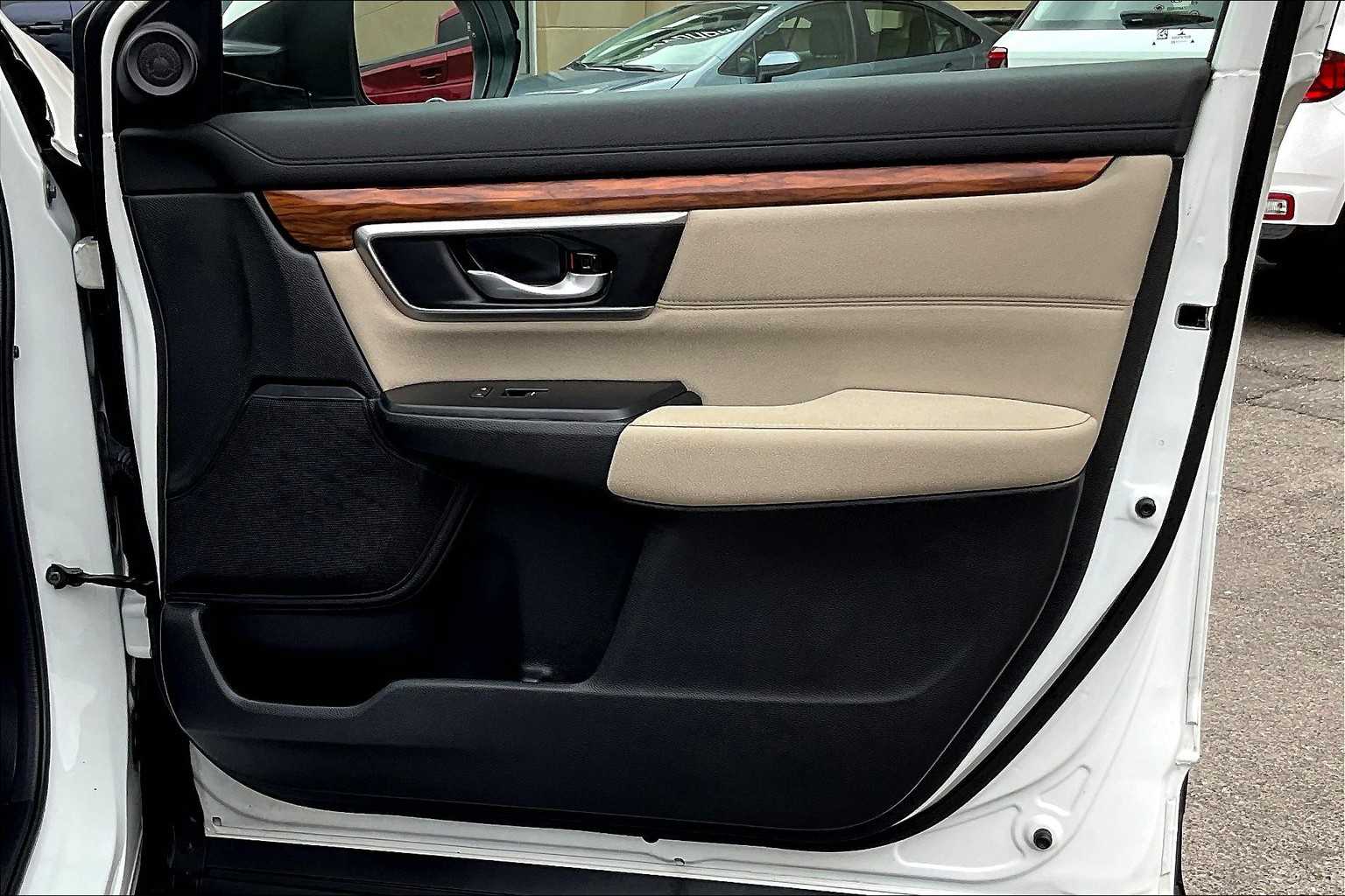 2022 Honda CR-V EX - Photo 12