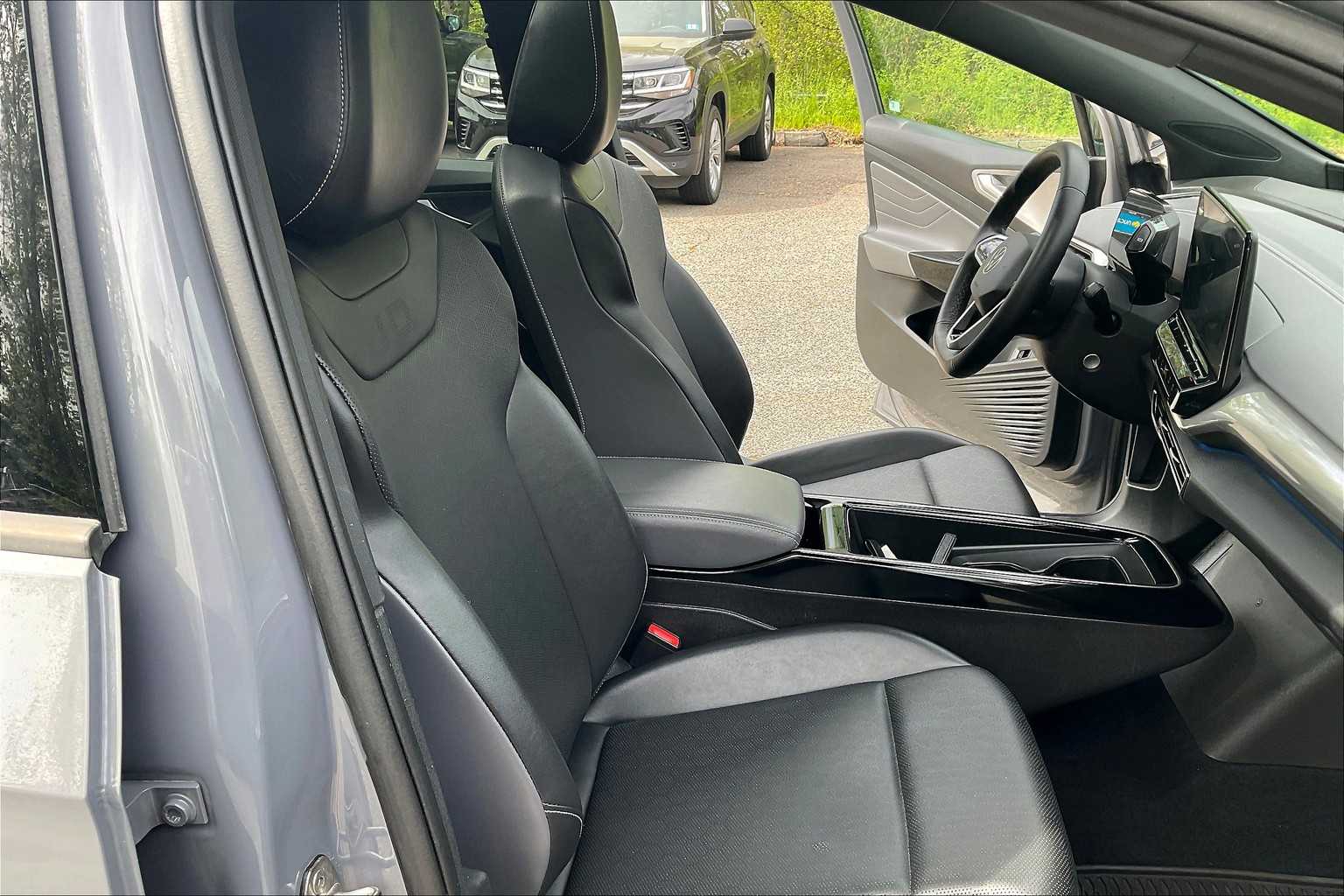 2023 Volkswagen ID.4 Pro S - Photo 11