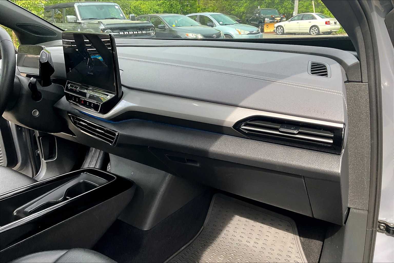 2023 Volkswagen ID.4 Pro S - Photo 13