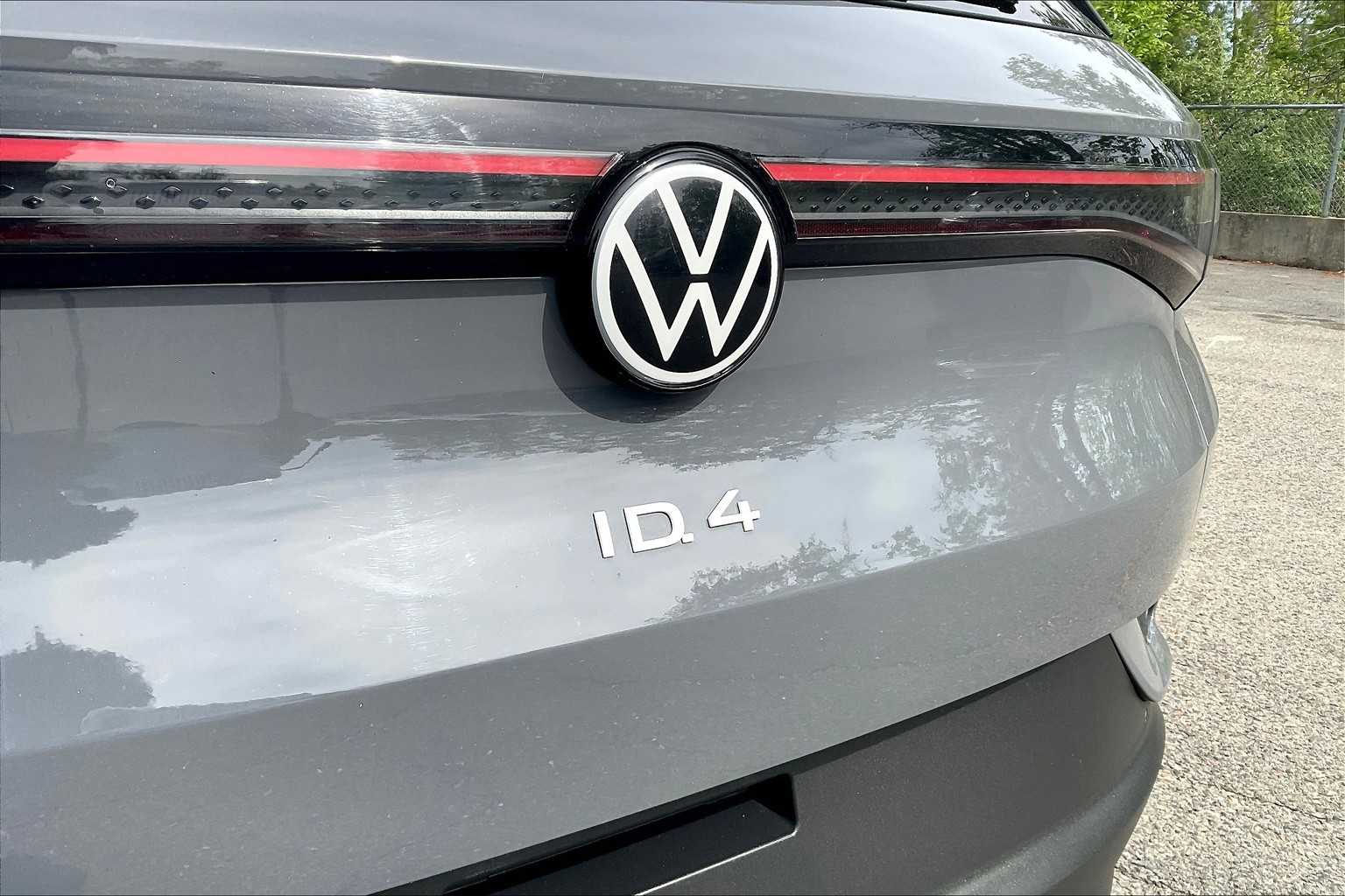 2023 Volkswagen ID.4 Pro S - Photo 28