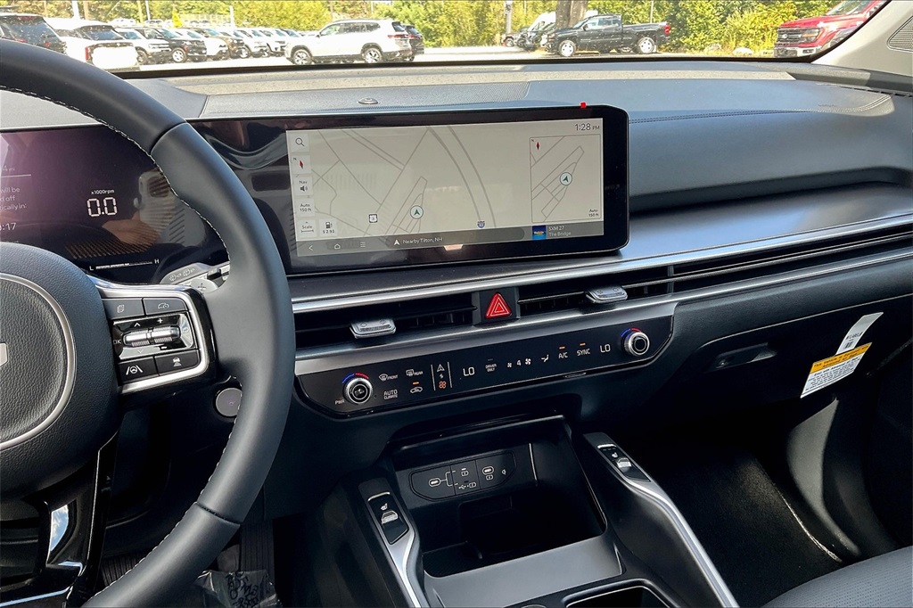 2025 Kia Sorento Hybrid EX - Photo 13