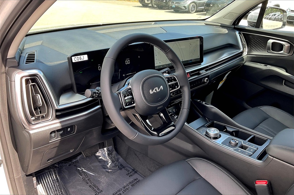 2025 Kia Sorento Hybrid EX - Photo 9