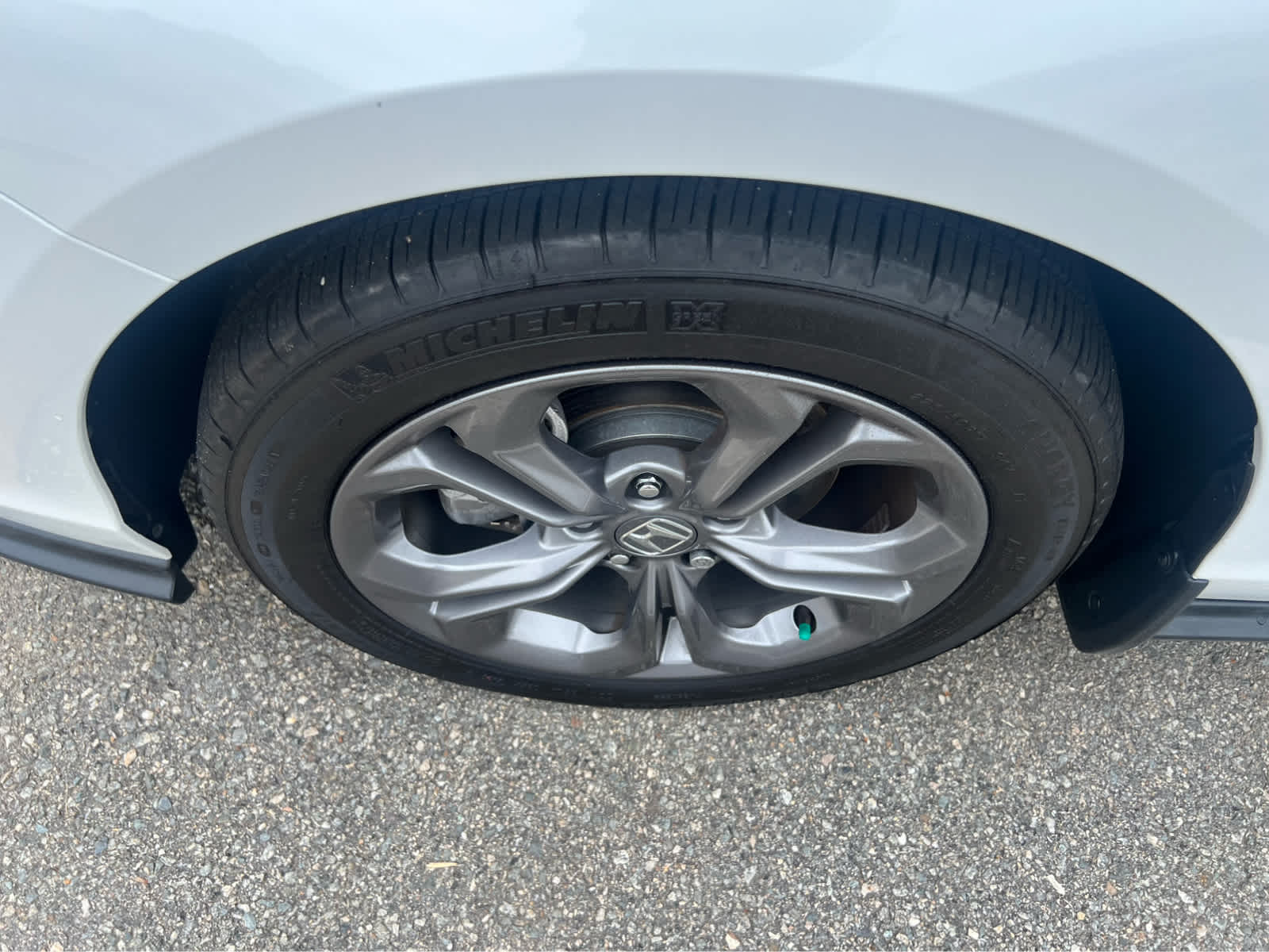 2024 Honda Accord EX - Photo 11