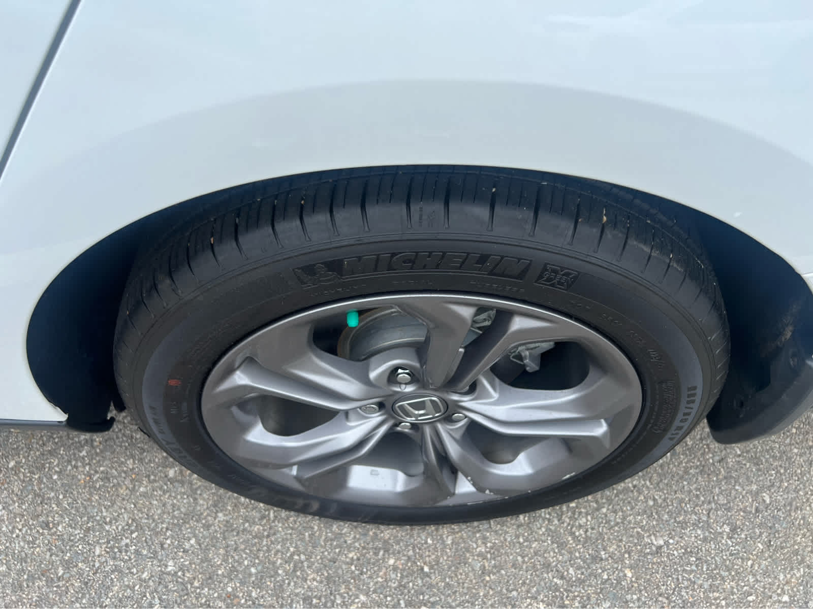 2024 Honda Accord EX - Photo 12