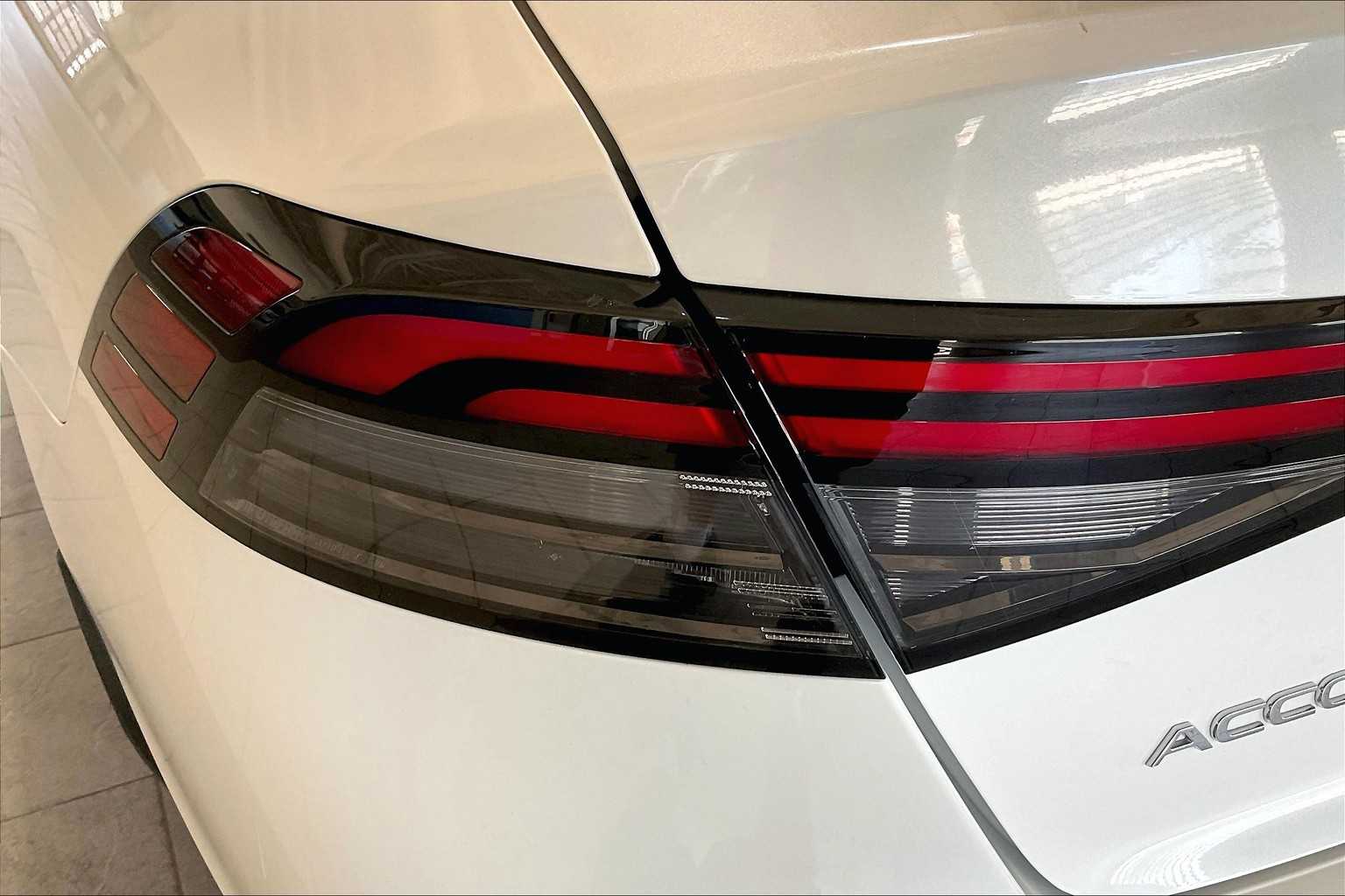 2024 Honda Accord EX - Photo 31