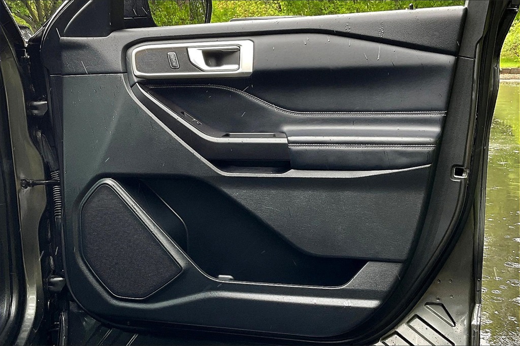 2020 Ford Explorer XLT - Photo 27