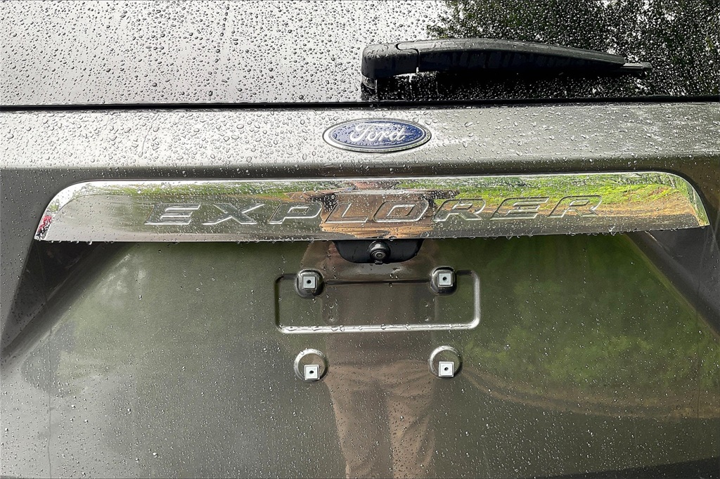2020 Ford Explorer XLT - Photo 30