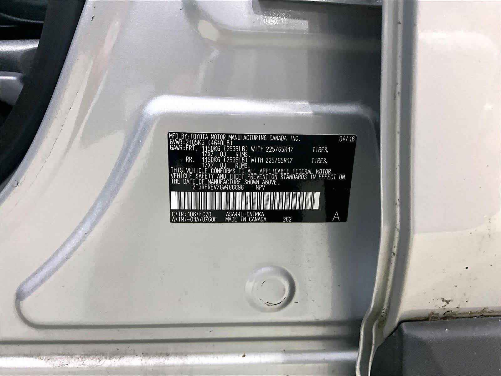 2016 Toyota RAV4 XLE - Photo 6