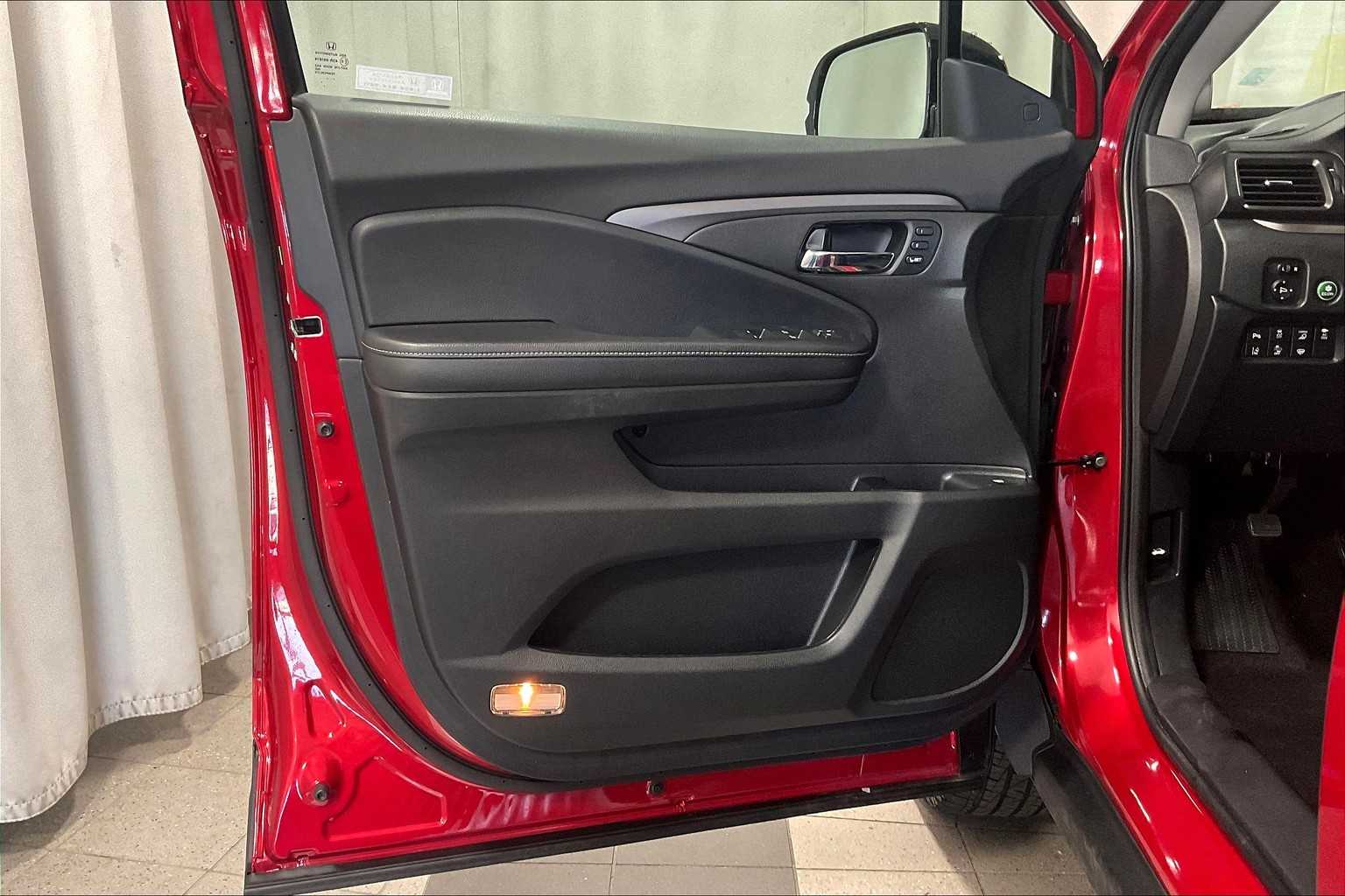 2023 Honda Ridgeline RTL-E - Photo 9