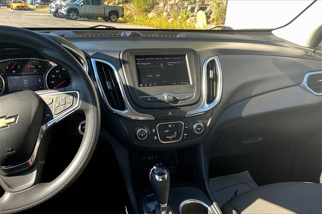 2020 Chevrolet Equinox LT - Photo 18