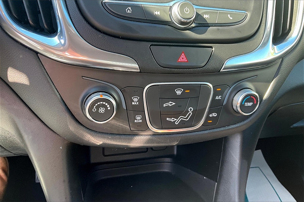 2020 Chevrolet Equinox LT - Photo 25