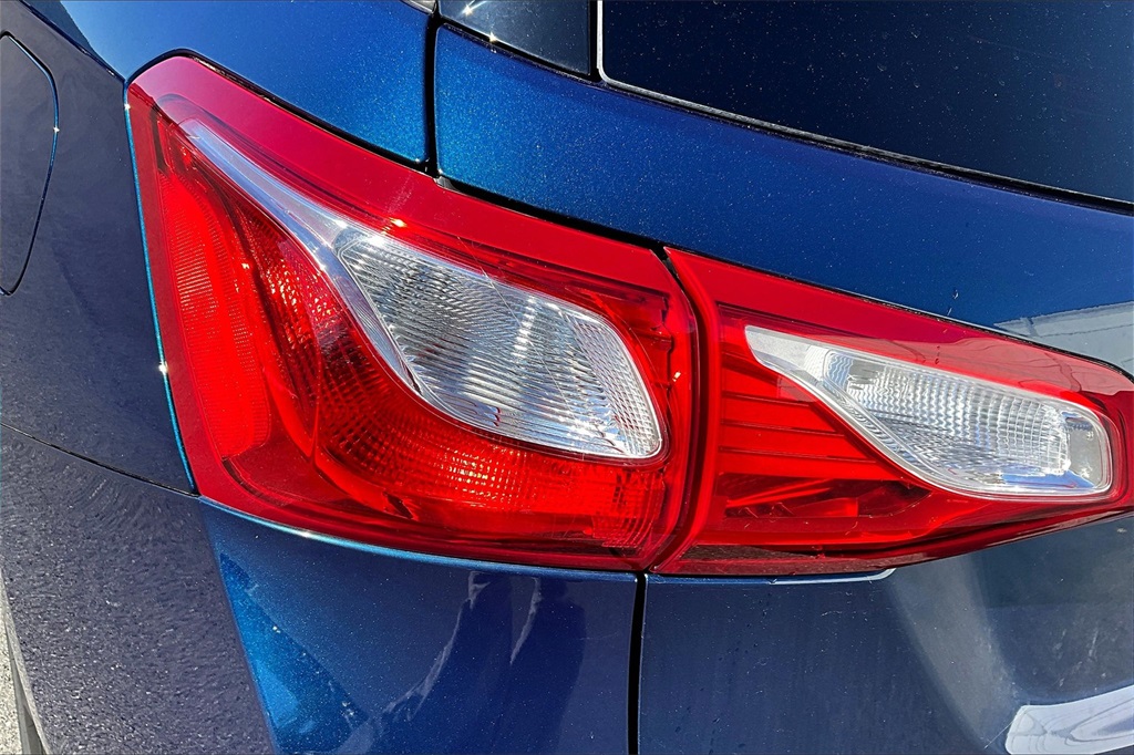 2020 Chevrolet Equinox LT - Photo 32