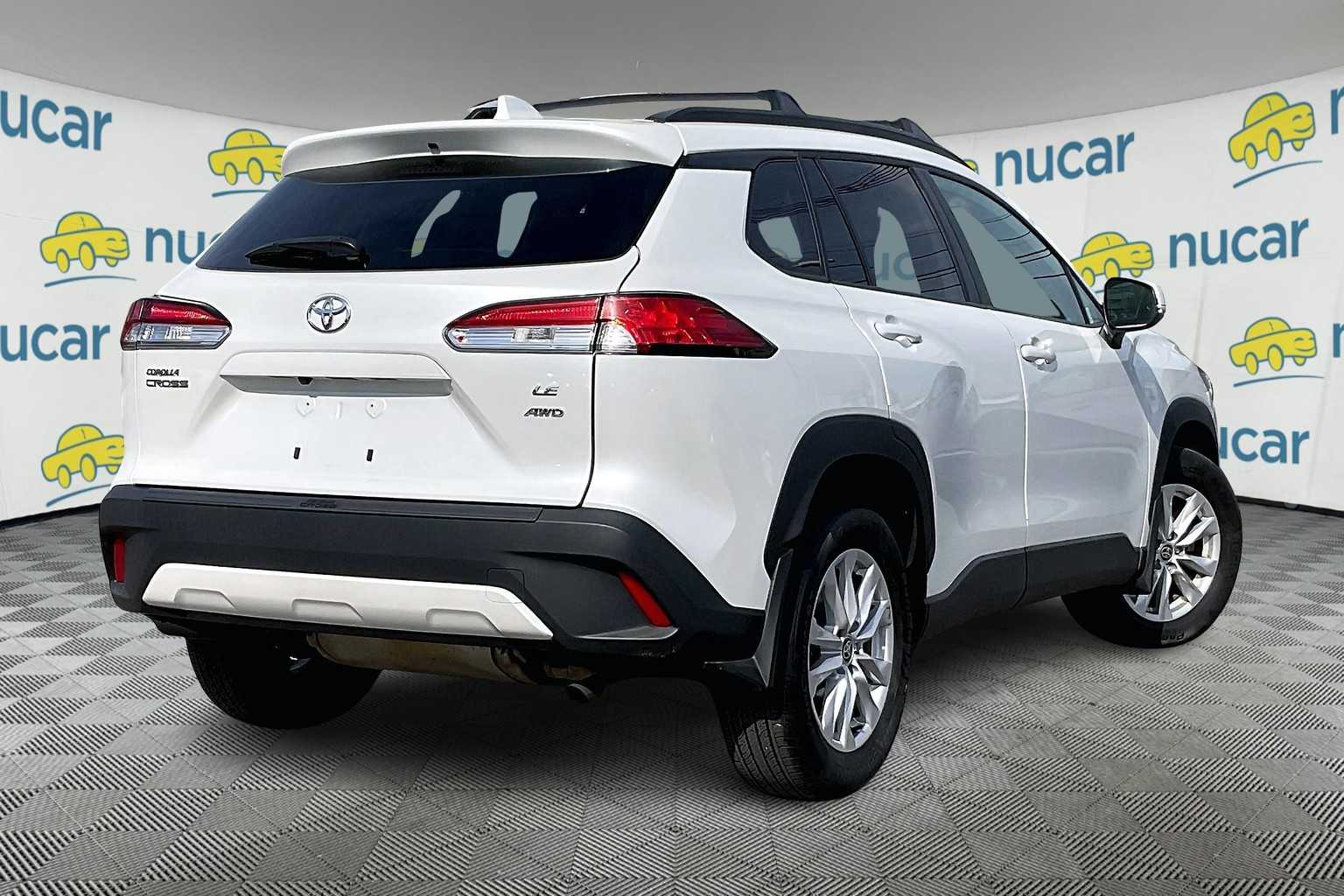 2023 Toyota Corolla Cross LE - Photo 6