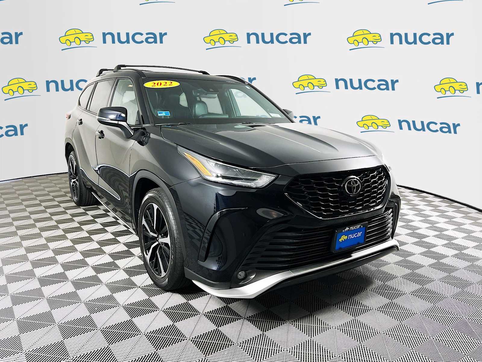 2022 Toyota Highlander XSE - Photo 1