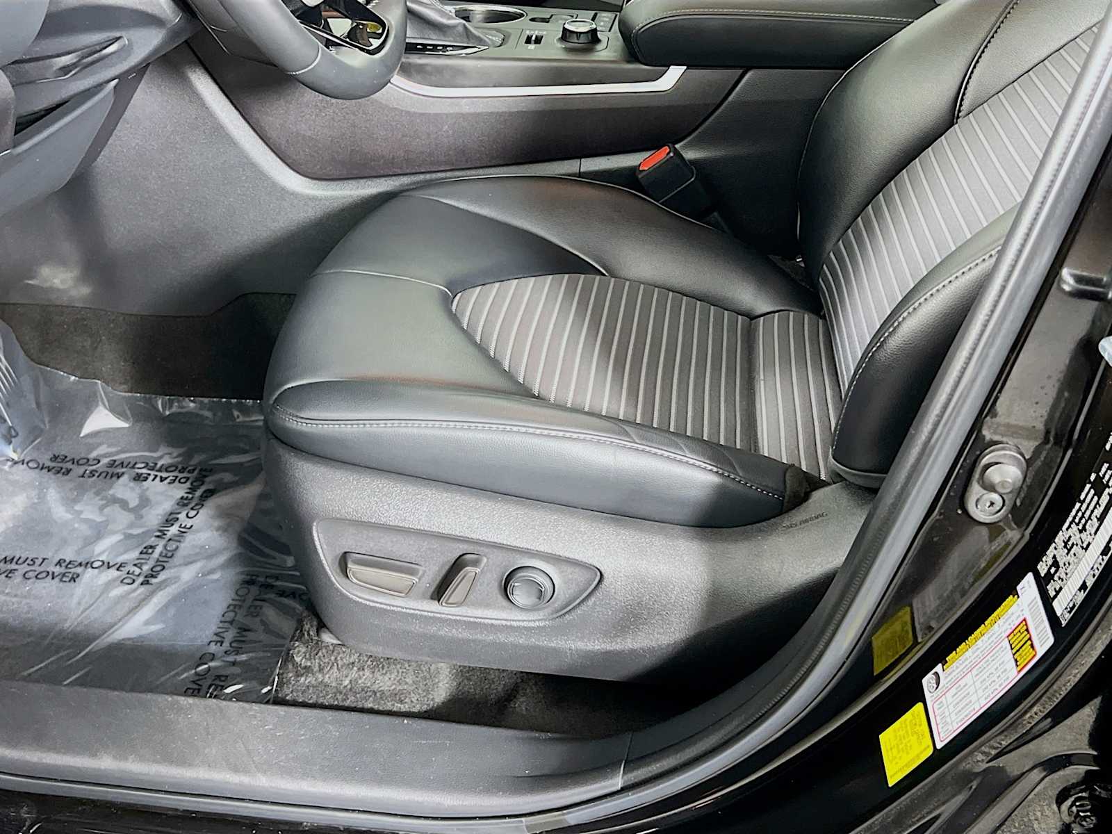 2022 Toyota Highlander XSE - Photo 19