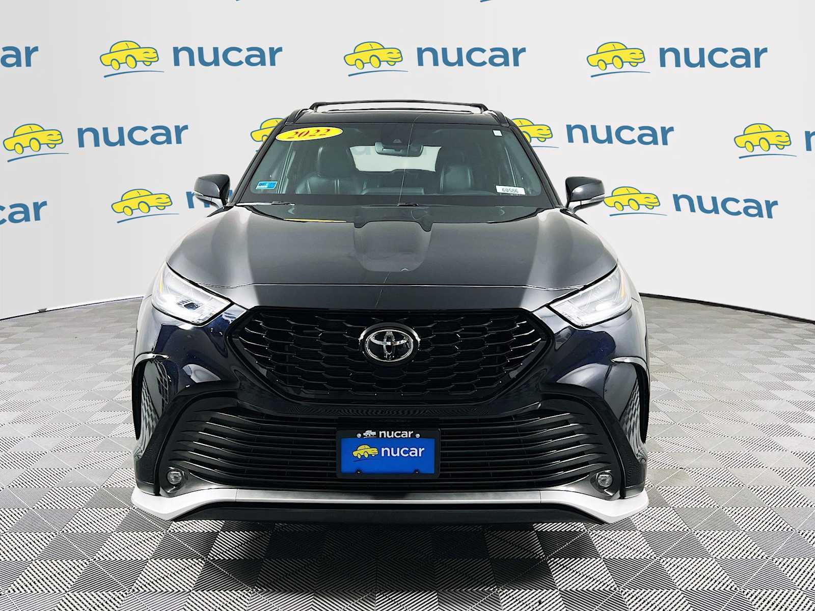 2022 Toyota Highlander XSE - Photo 2