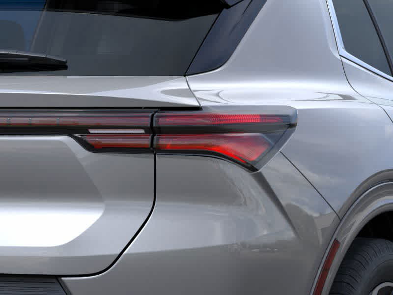 2025 Chevrolet Equinox EV LT2 w/PDE - Photo 11