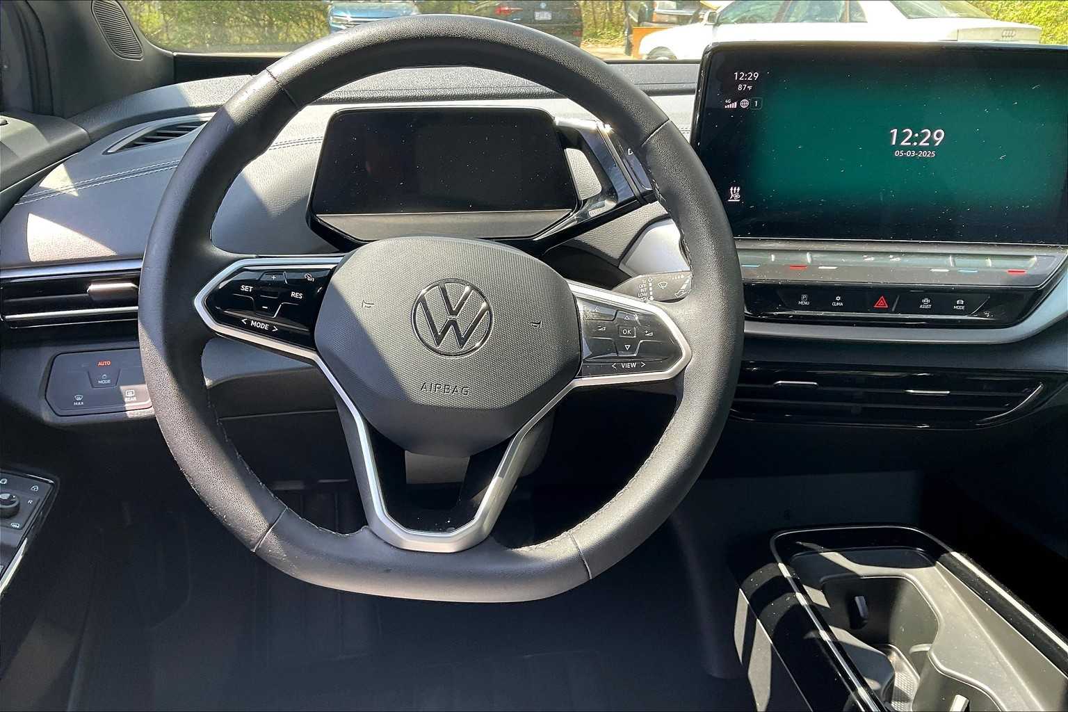 2023 Volkswagen ID.4 Pro - Photo 18