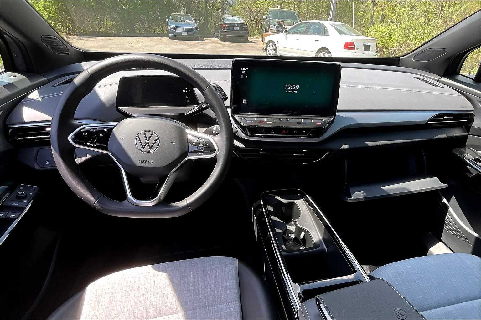 2023 Volkswagen ID.4 Pro - Photo 22