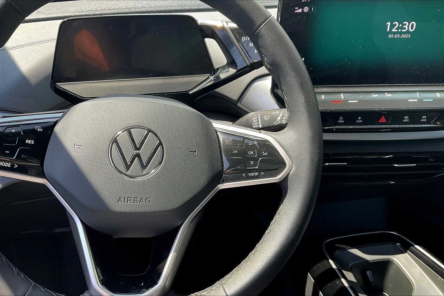 2023 Volkswagen ID.4 Pro - Photo 25