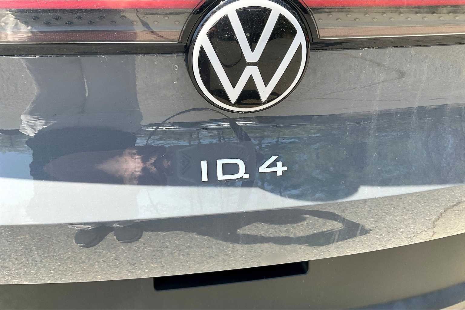 2023 Volkswagen ID.4 Pro - Photo 30