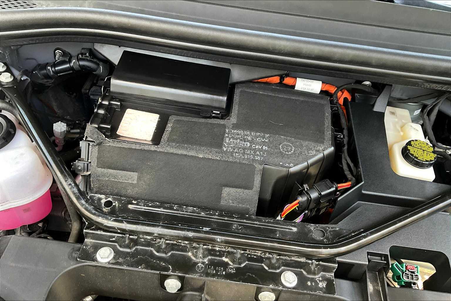 2023 Volkswagen ID.4 Pro - Photo 36