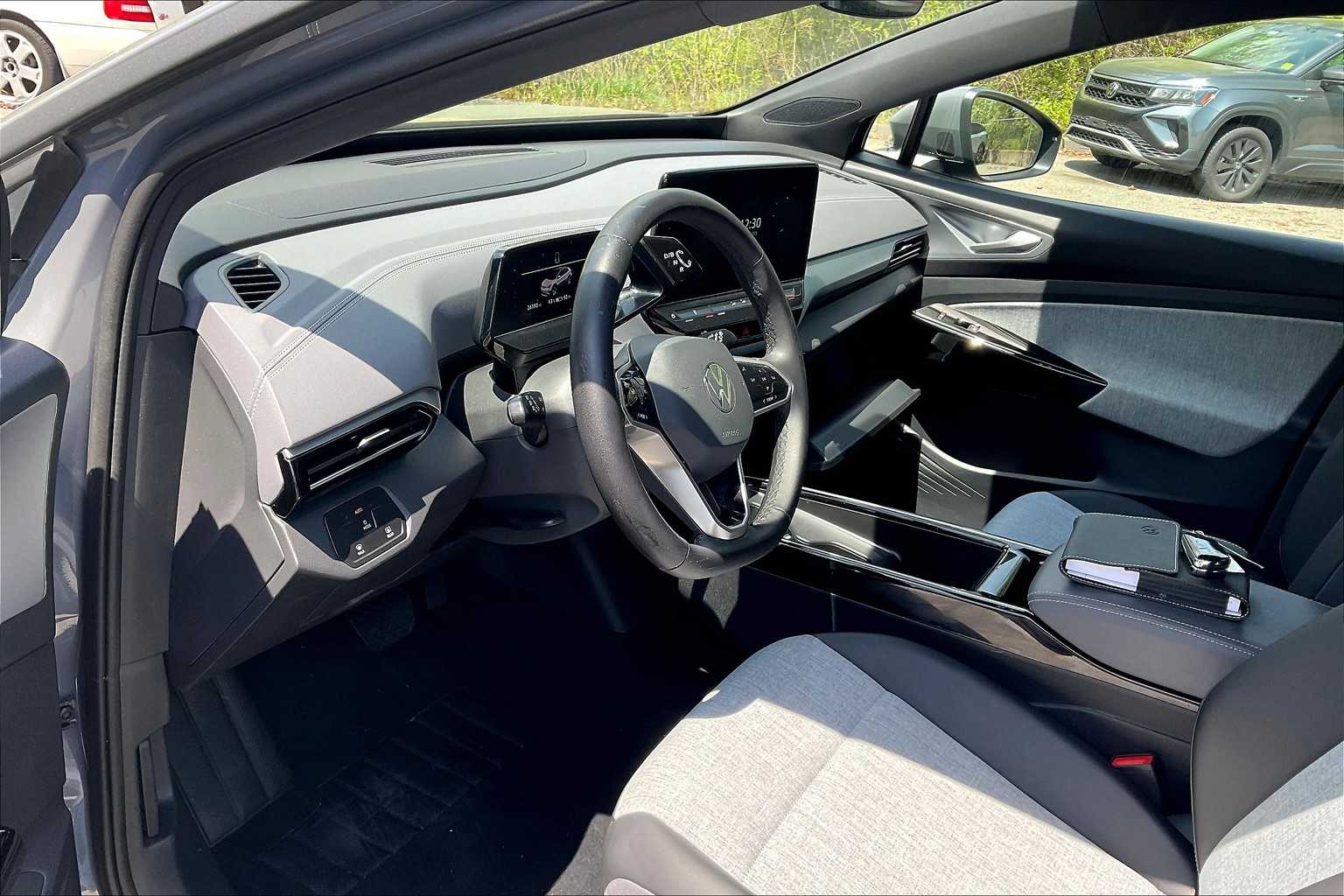 2023 Volkswagen ID.4 Pro - Photo 8