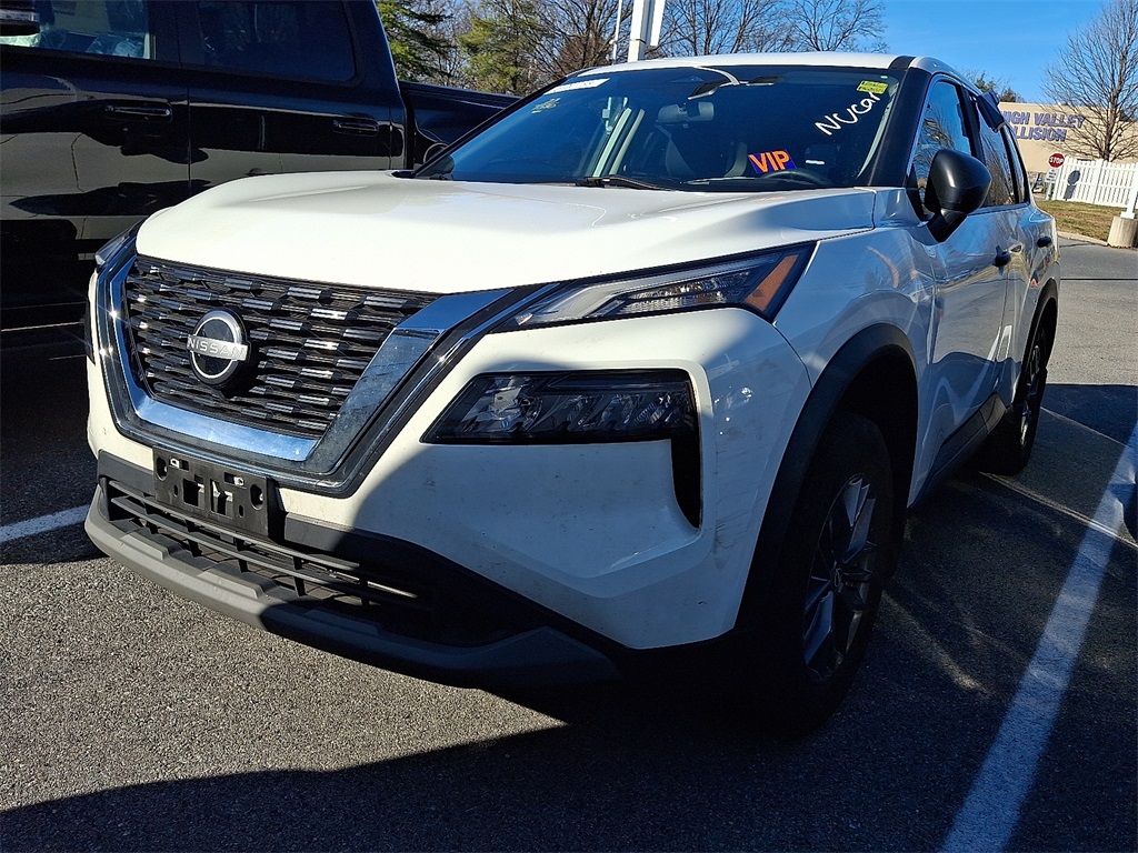 2023 Nissan Rogue S - Photo 3