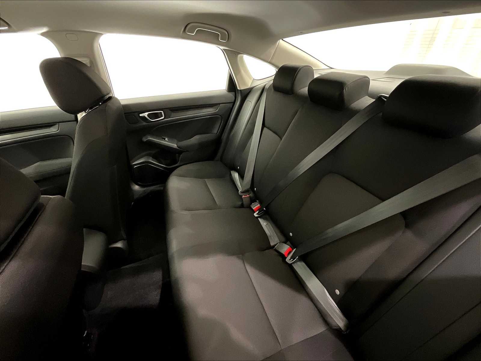 2026 Honda Civic LX - Photo 15