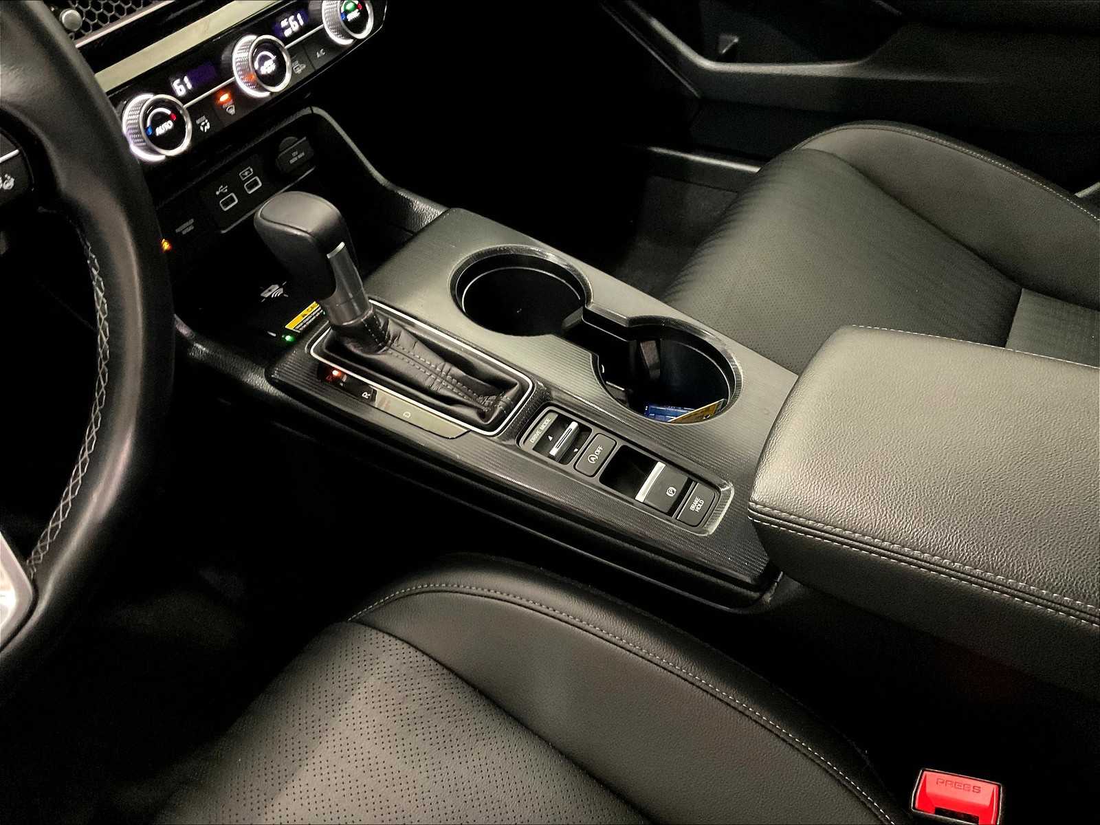 2024 Honda Civic Touring - Photo 20