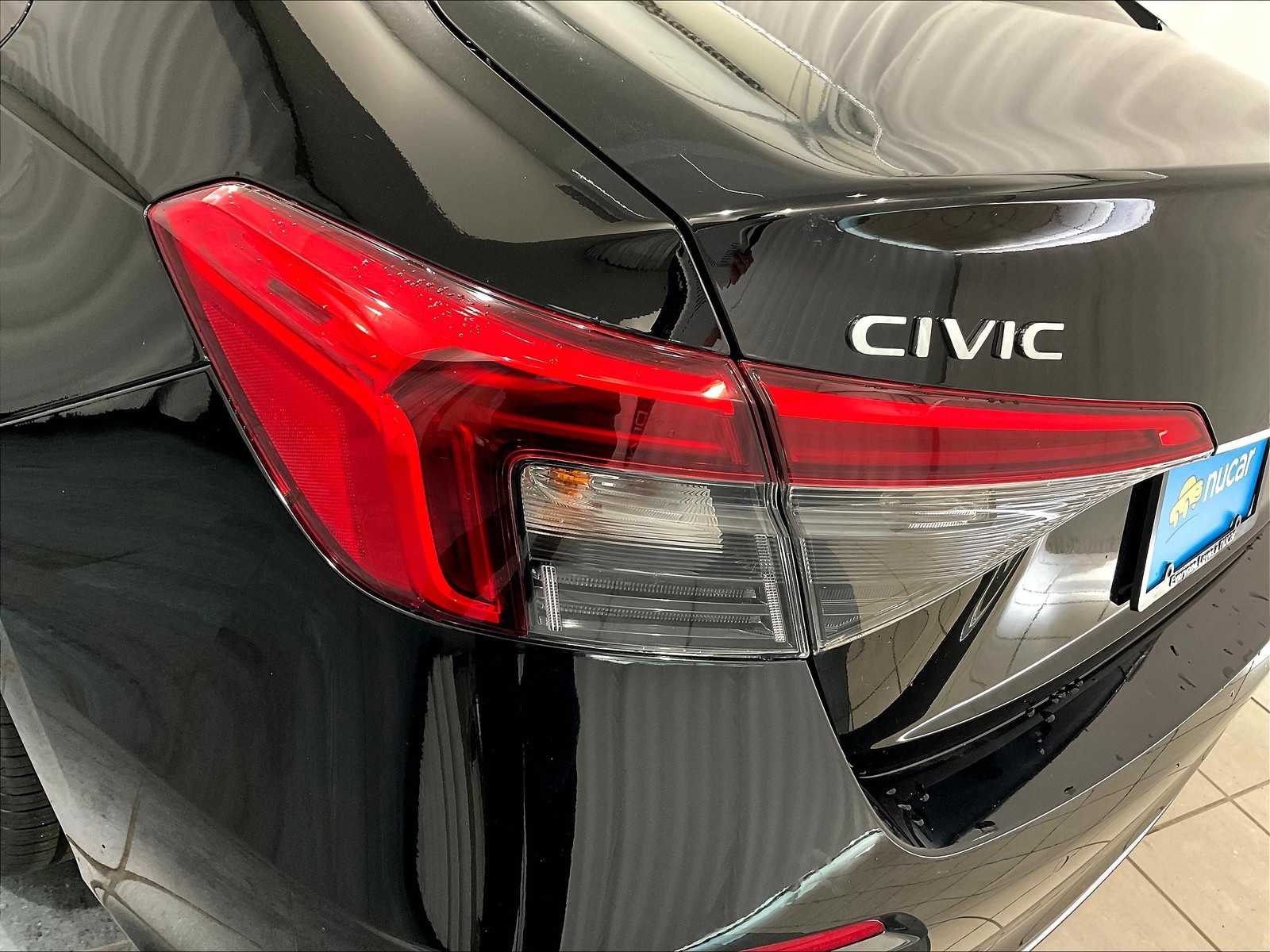 2024 Honda Civic Touring - Photo 34