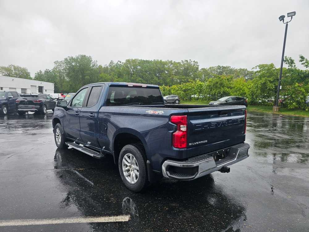 2019 Chevrolet Silverado 1500 LT - Photo 4