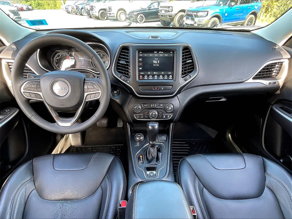 2022 Jeep Cherokee Latitude Lux - Photo 20