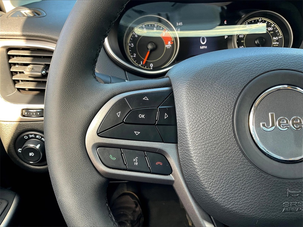 2022 Jeep Cherokee Latitude Lux - Photo 21