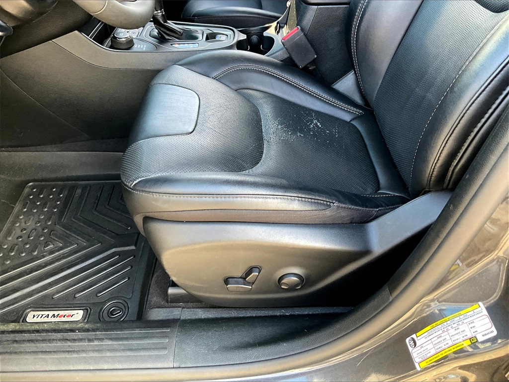 2022 Jeep Cherokee Latitude Lux - Photo 32