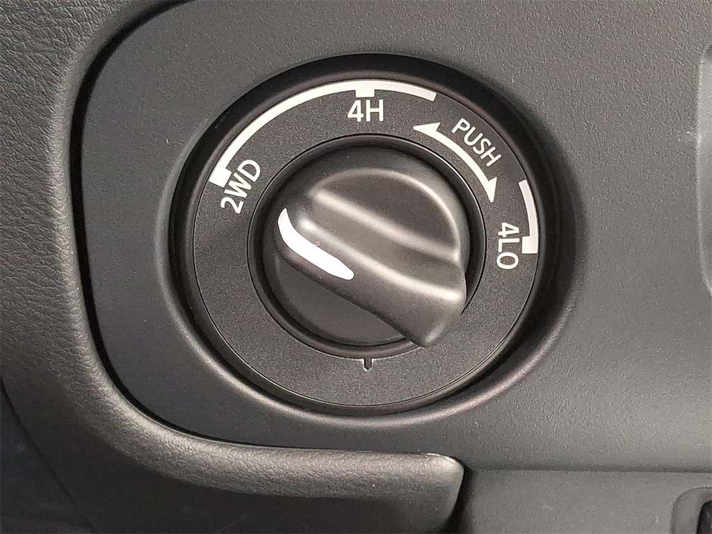 2026 Nissan Frontier SV - Photo 15