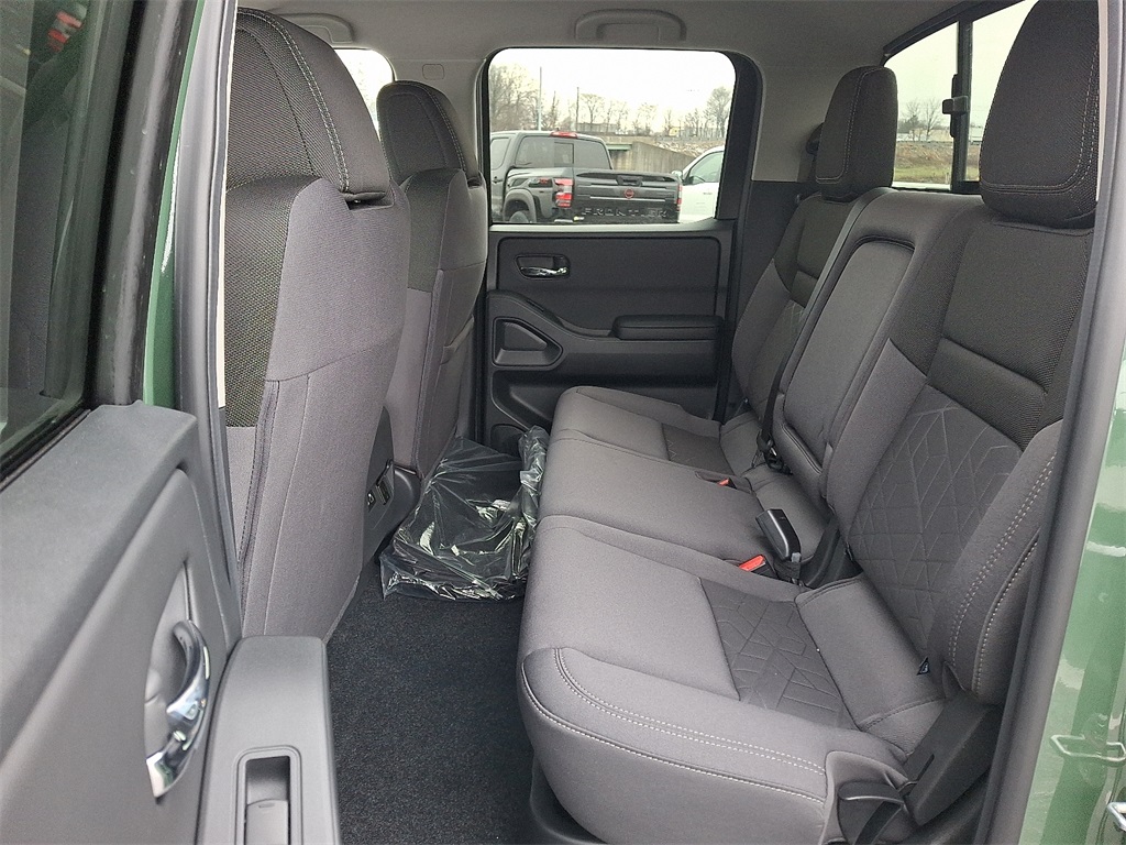 2026 Nissan Frontier SV - Photo 6