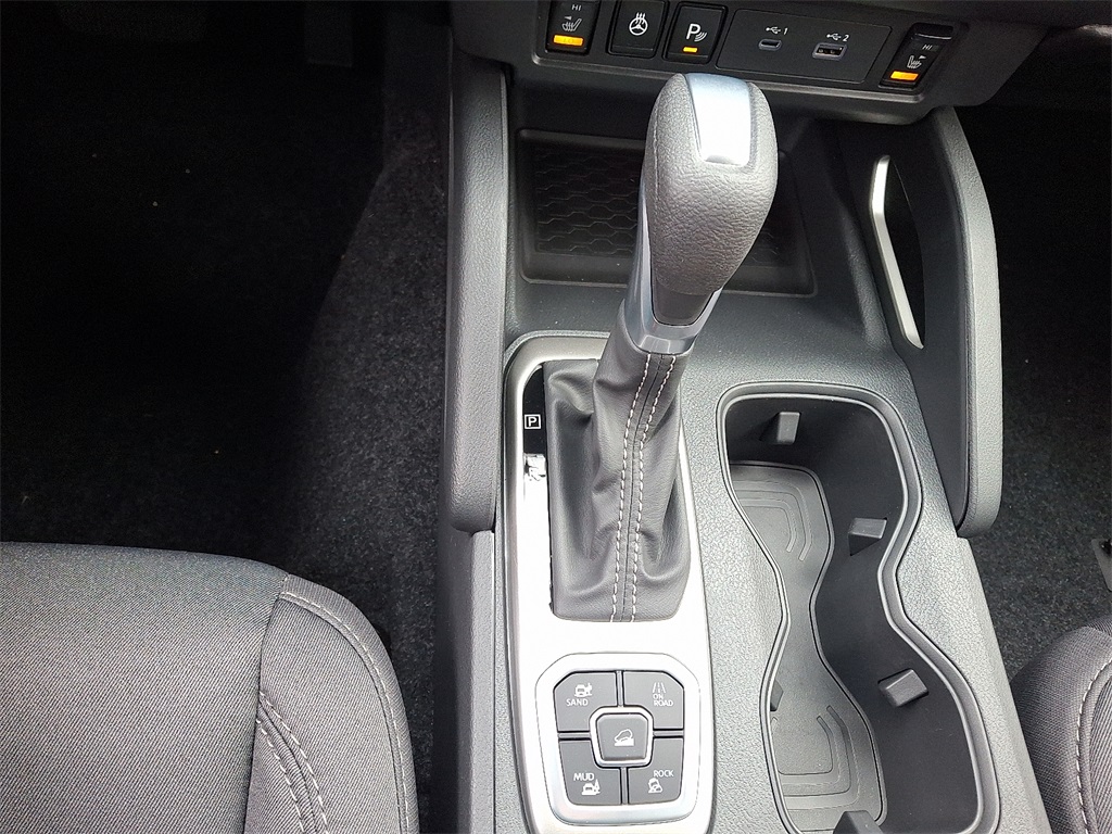 2026 Nissan Frontier SV - Photo 10