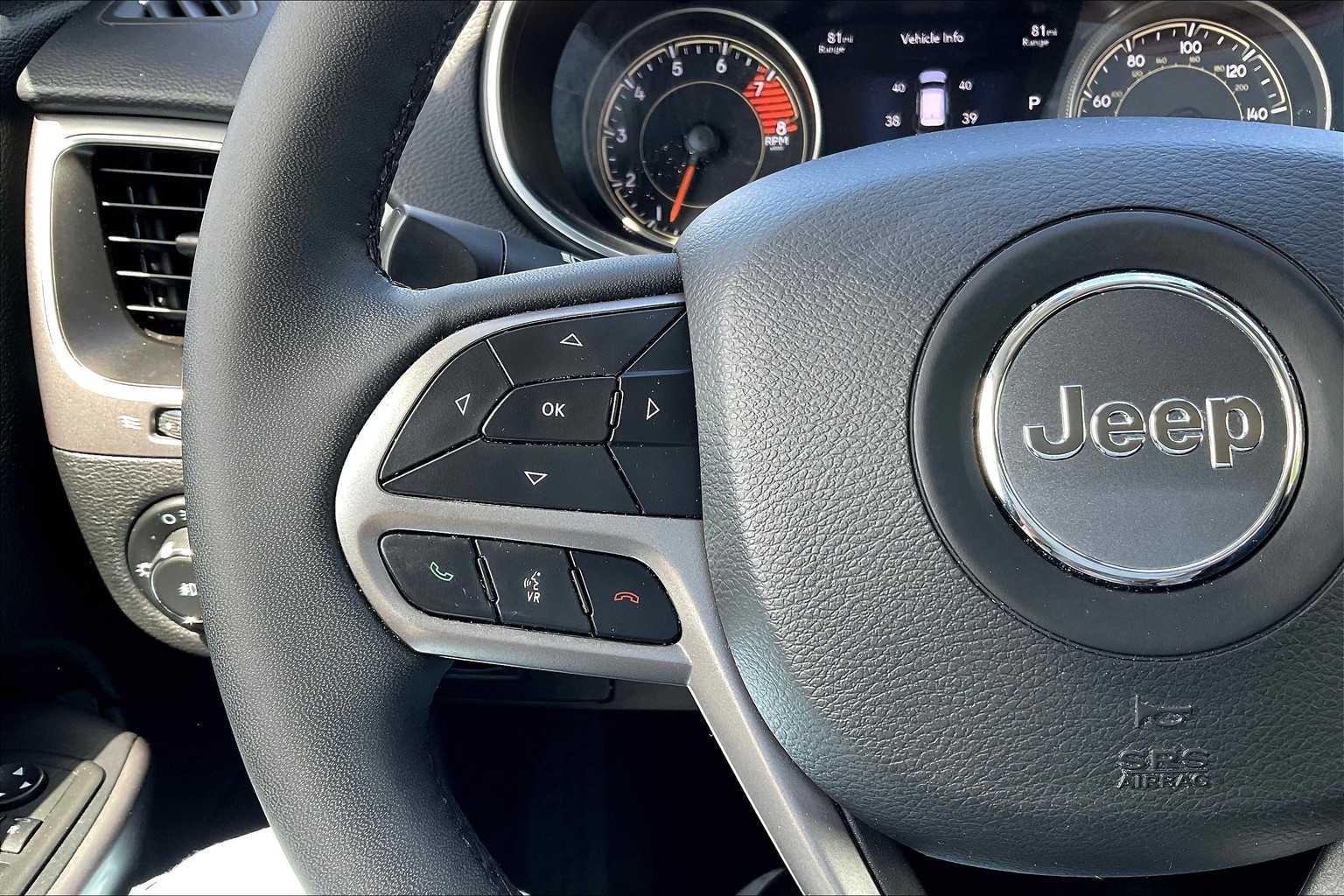 2021 Jeep Cherokee Latitude Lux - Photo 22