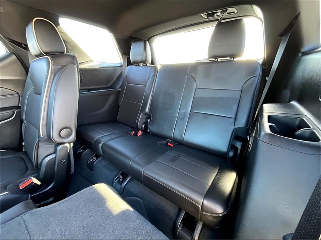 2023 Chevrolet Traverse Premier - Photo 16
