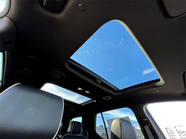 2023 Chevrolet Traverse Premier - Photo 22