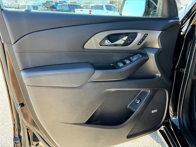2023 Chevrolet Traverse Premier - Photo 9