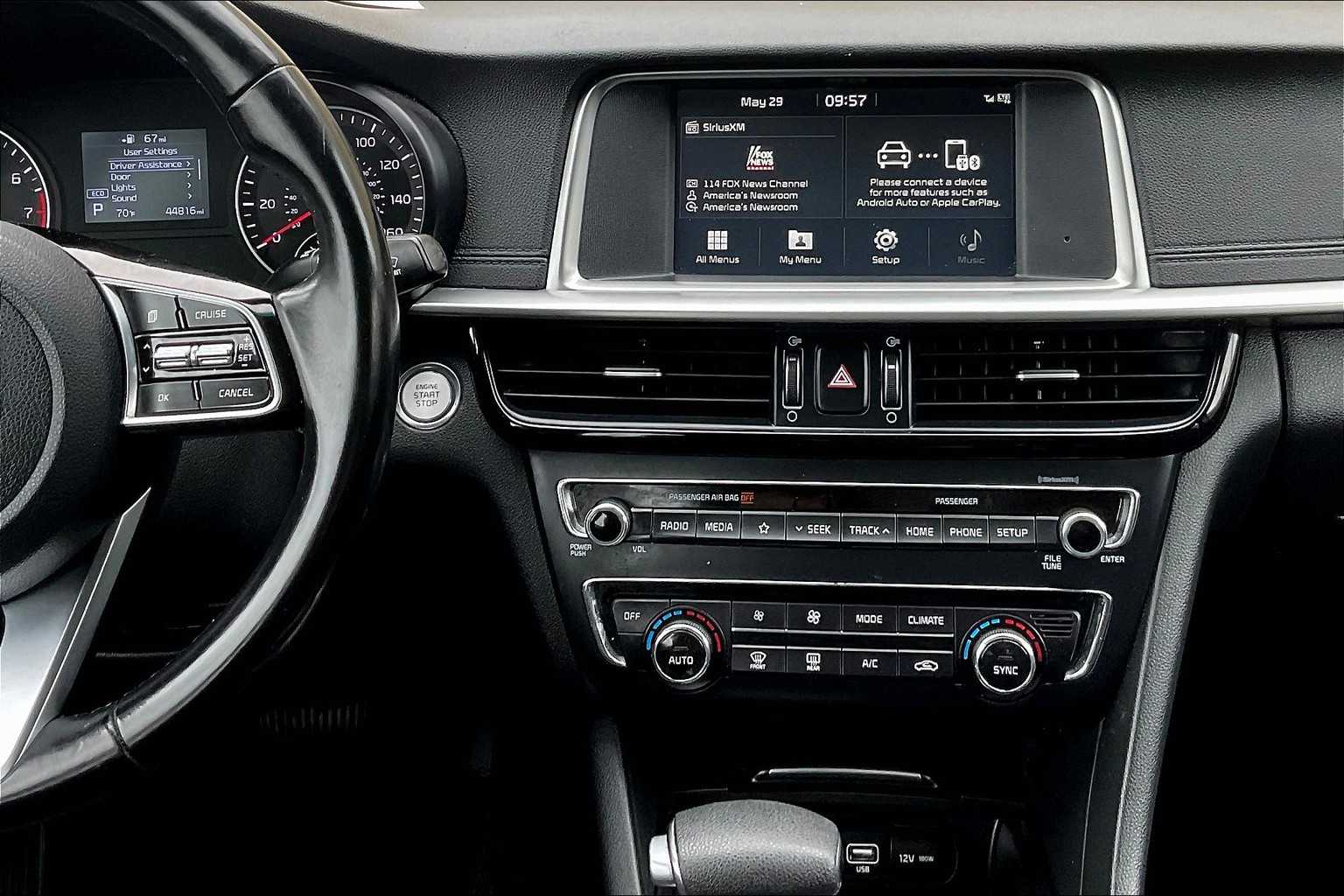2019 Kia Optima S - Photo 17