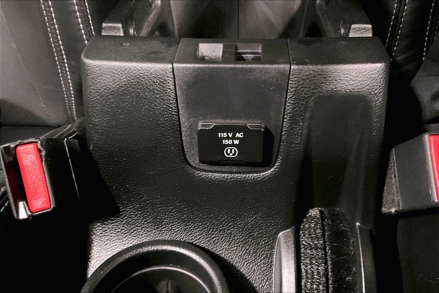 2017 Jeep Wrangler Unlimited Sahara - Photo 24