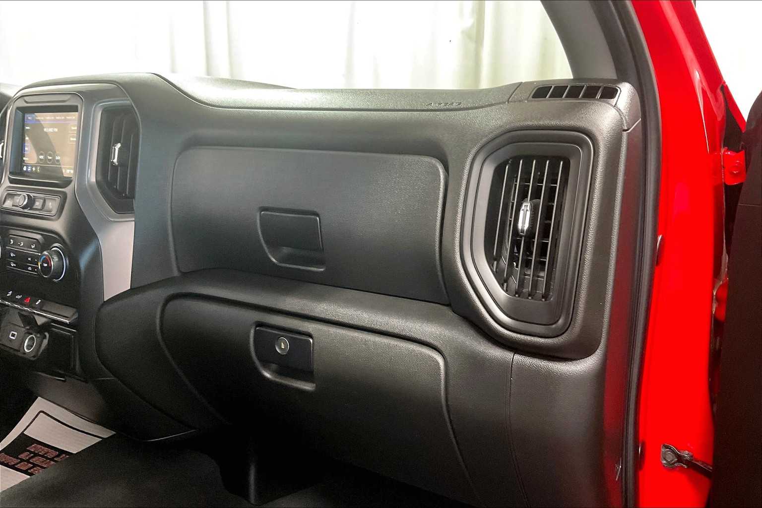 2019 Chevrolet Silverado 1500 Custom Trail Boss - Photo 13
