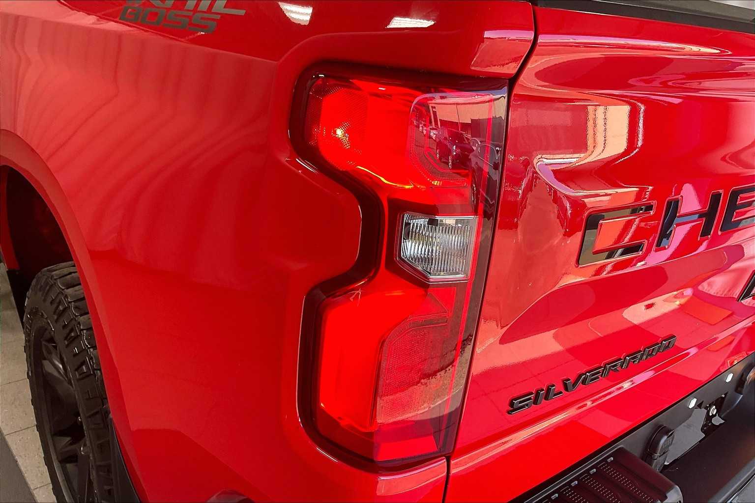 2019 Chevrolet Silverado 1500 Custom Trail Boss - Photo 33