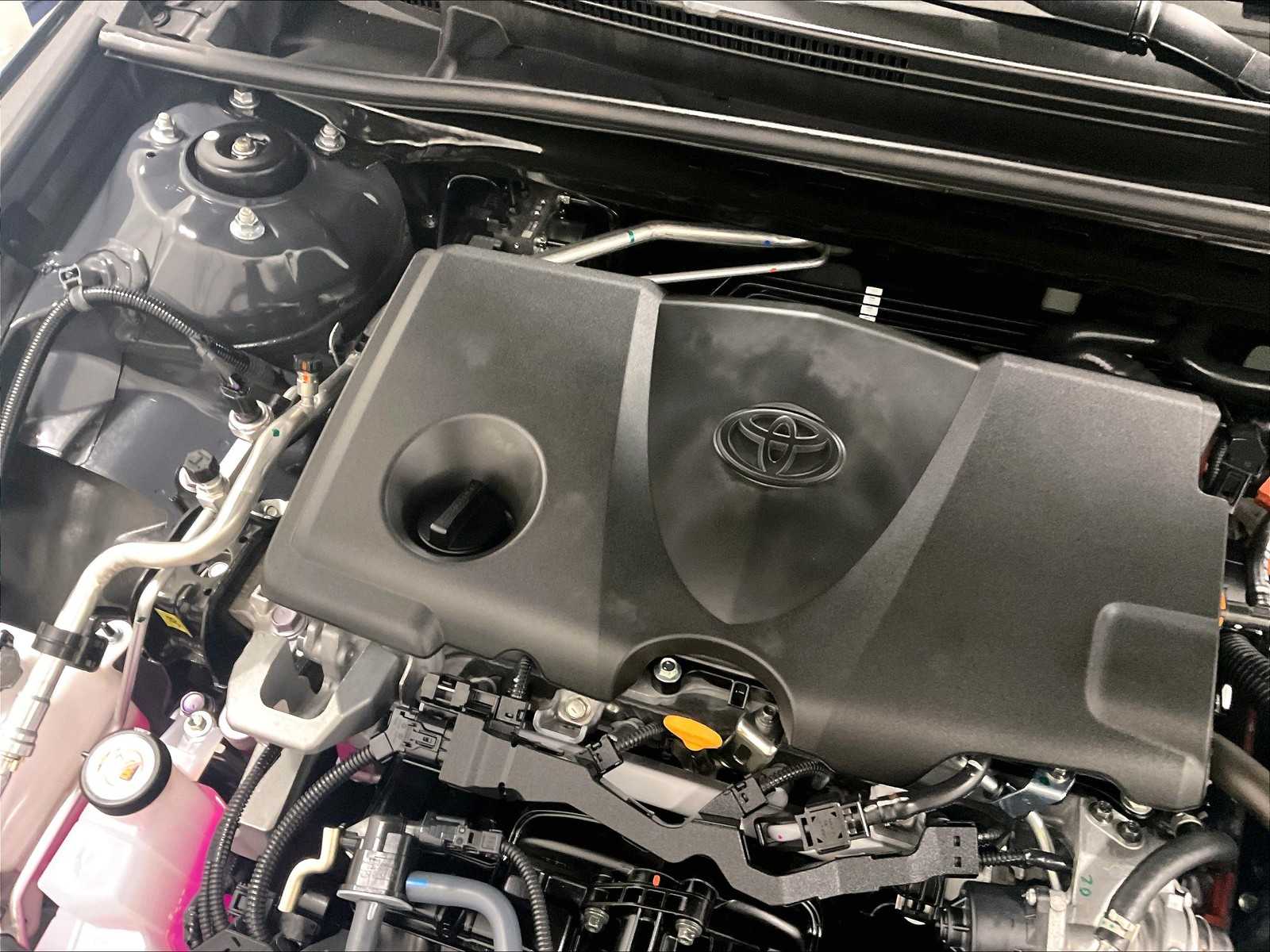 2025 Toyota Camry SE - Photo 34
