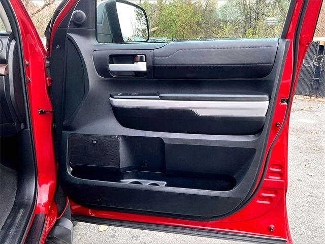 2021 Toyota Tundra Limited - Photo 19