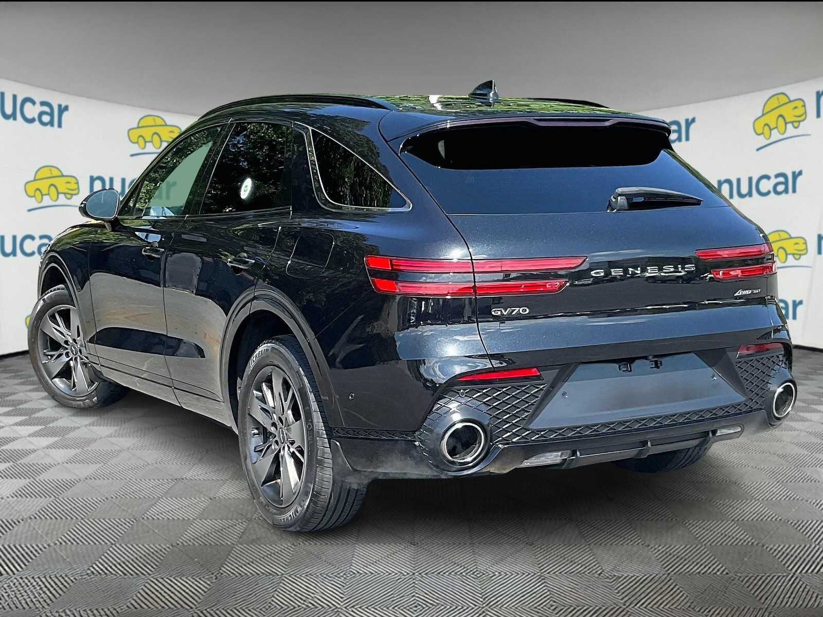 2023 Genesis GV70 3.5T Sport photo 5